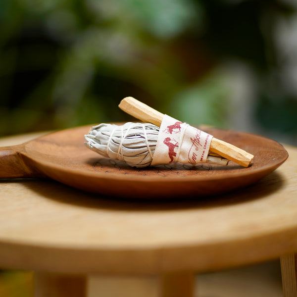 Encens sacré, sauge blanche bio et bois de Palo santo